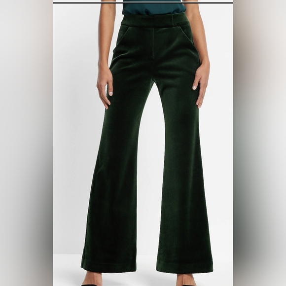 Express, NWOT Editor Super High Waisted Velvet Flare Trouser Pant Sz 6R - Picture 2 of 13